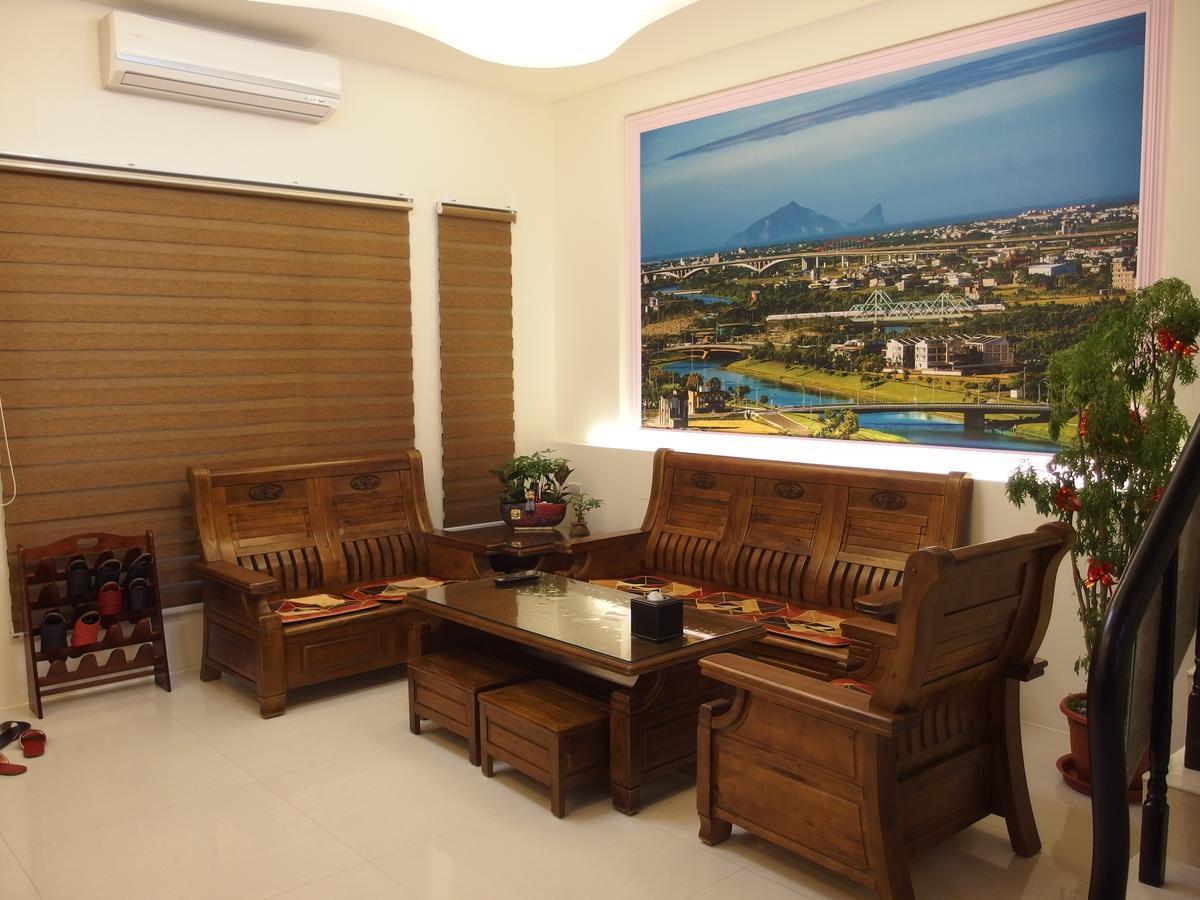 Happy Home B&B อู่เจี๋ย ภายนอก รูปภาพ